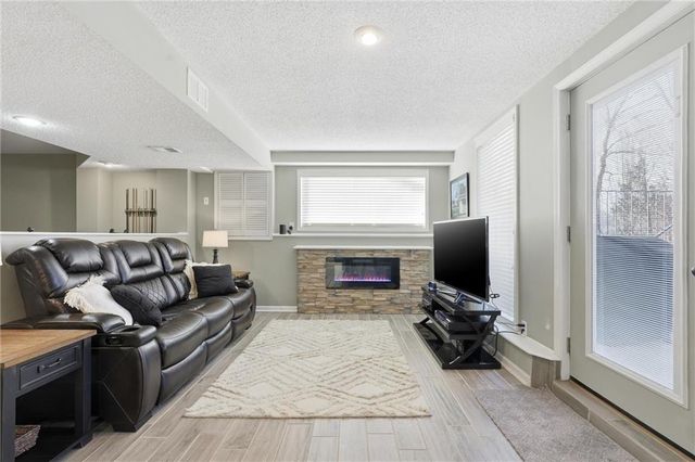 14300 Hadley Street, Overland Park, KS 66223