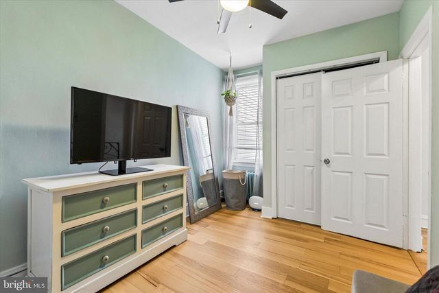 126 MERCY ST, Philadelphia, PA 19148