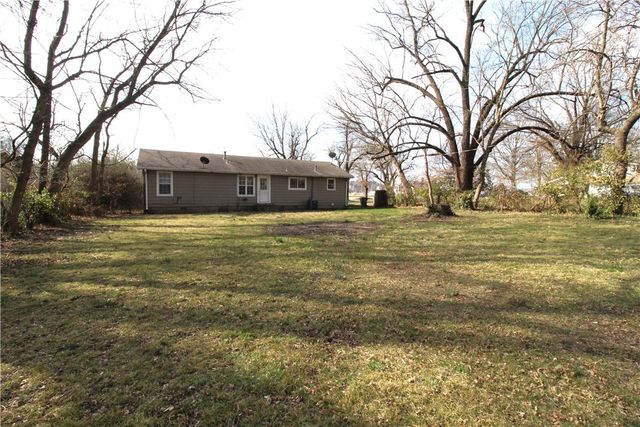 2418 Wedington Drive, Fayetteville, AR 72701
