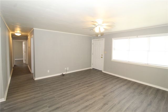 2418 Wedington Drive, Fayetteville, AR 72701