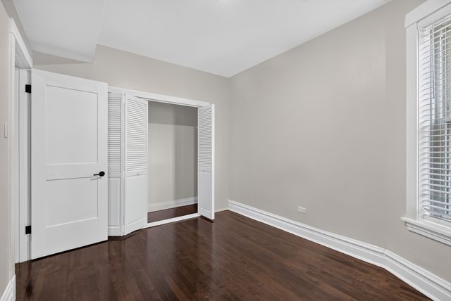 3023 W Wellington Avenue 1, Chicago, IL 60618