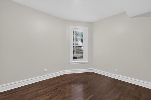 3023 W Wellington Avenue 1, Chicago, IL 60618