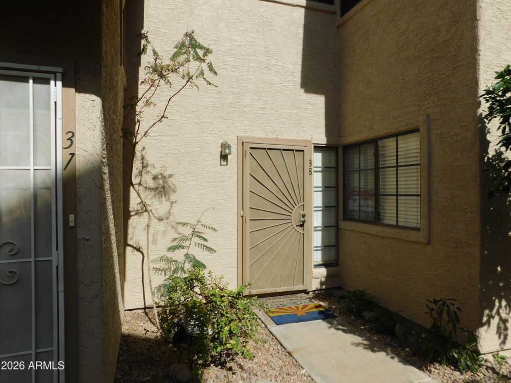 1001 N PASADENA -- 38, Mesa, AZ 85201
