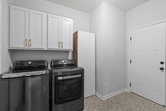 8025 Walnut Lane, Corcoran, MN 55340