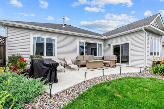 8025 Walnut Lane, Corcoran, MN 55340