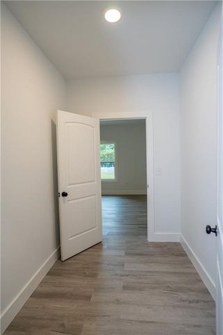 83 Crestwood Drive, Hartwell, GA 30643