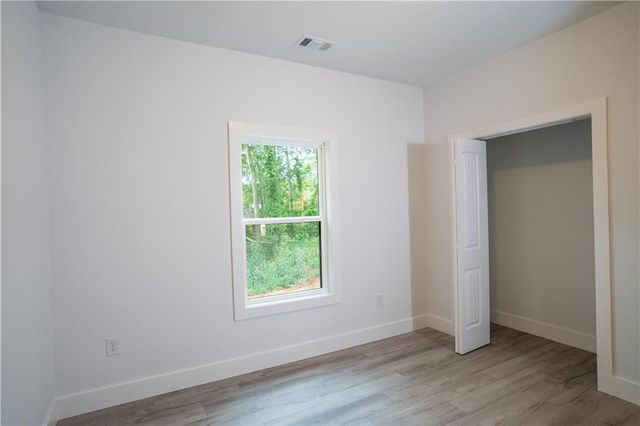 83 Crestwood Drive, Hartwell, GA 30643