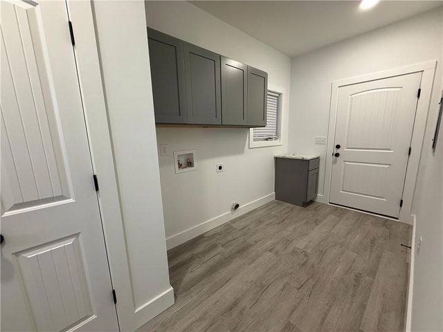 83 Crestwood Drive, Hartwell, GA 30643