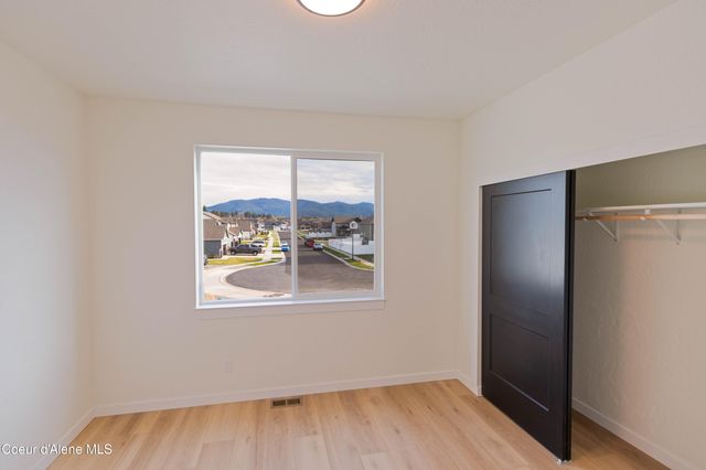 677 W Rory AVE, Post Falls, ID 83854