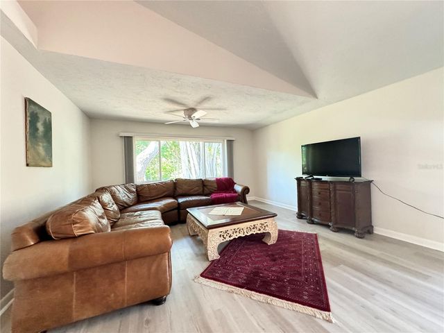 6403 MEADOWLARK LANE, Bradenton, FL 34210