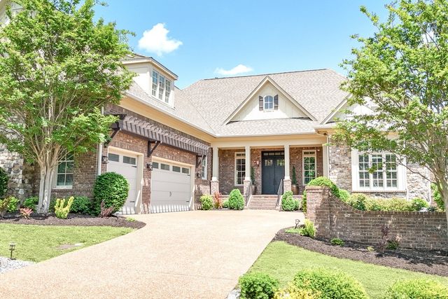 7216 Wildings Blvd, College Grove, TN 37046