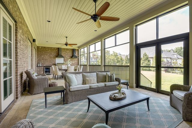 7216 Wildings Blvd, College Grove, TN 37046