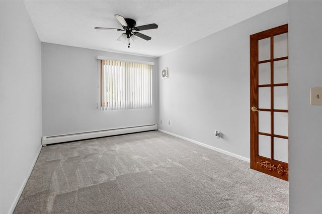 4300 Trenton Lane N 307, Plymouth, MN 55442
