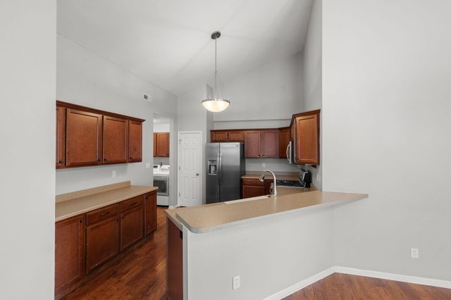 5260 E 109th Place, Crown Point, IN 46307