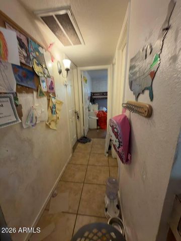 2333 W GLENROSA Avenue 123, Phoenix, AZ 85015