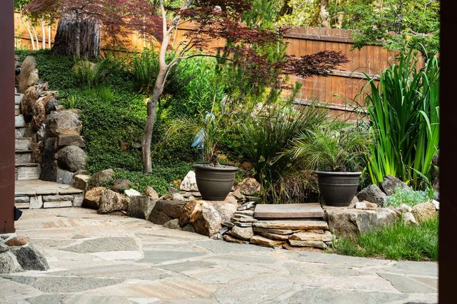 5086 Woodland Dr, Placerville, CA 95667
