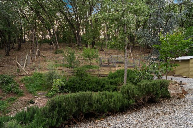 5086 Woodland Dr, Placerville, CA 95667