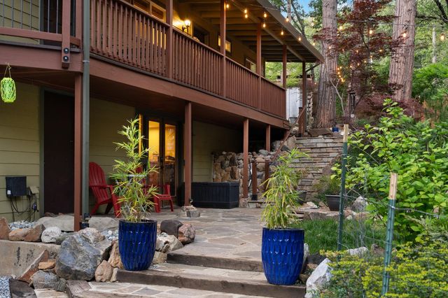 5086 Woodland Dr, Placerville, CA 95667