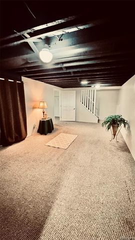 15078 Houghton St, Livonia, MI 48154