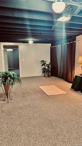 15078 Houghton St, Livonia, MI 48154