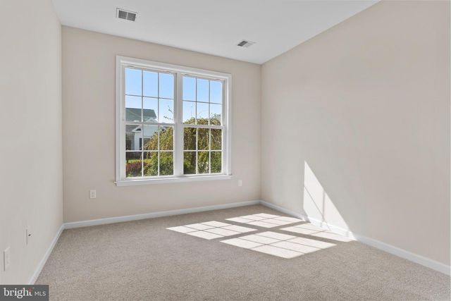 528 ALLEGIANCE DRIVE, Mechanicsburg, PA 17050