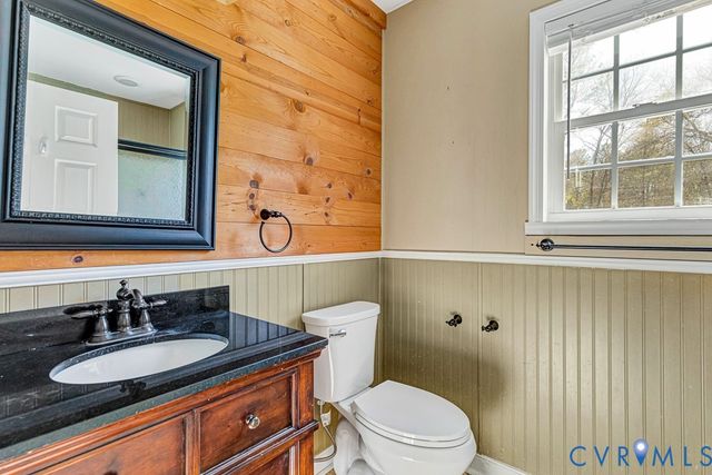 9317 Townsend Rd, Providence Forge, VA 23140