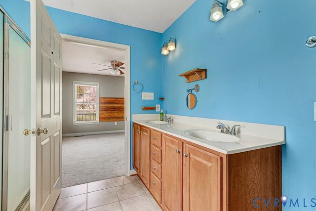 9317 Townsend Rd, Providence Forge, VA 23140