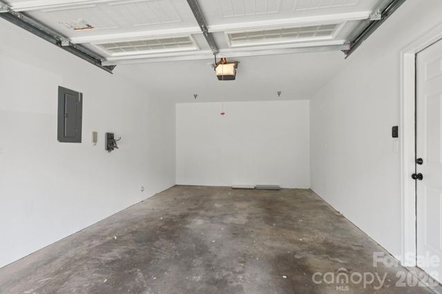 827 4th Street W, Charlotte, NC 28202