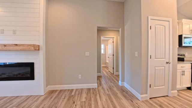 111 Brently Drive, Chesnee, SC 29323