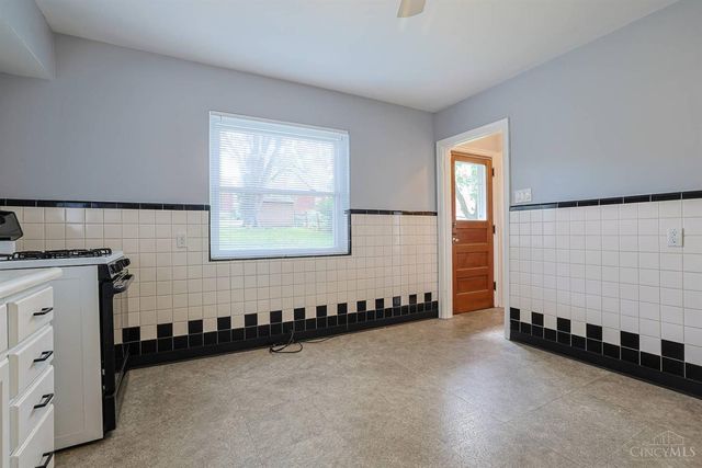 1132 Betty Lane, Delhi Twp, OH 45238