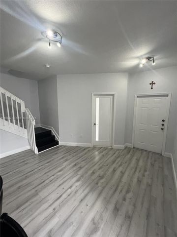 9000 W Flagler St 1, Miami, FL 33174