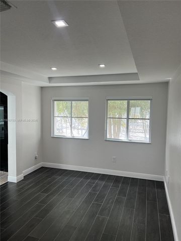 9000 W Flagler St 1, Miami, FL 33174