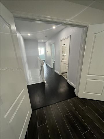 9000 W Flagler St 1, Miami, FL 33174