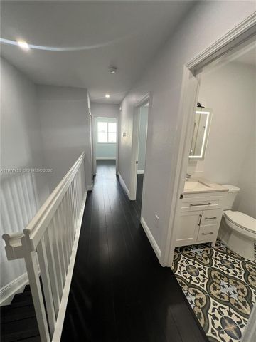 9000 W Flagler St 1, Miami, FL 33174