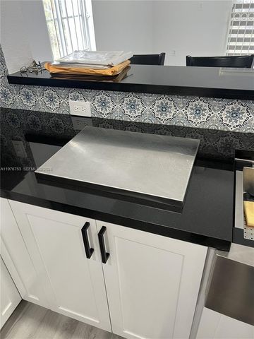 9000 W Flagler St 1, Miami, FL 33174