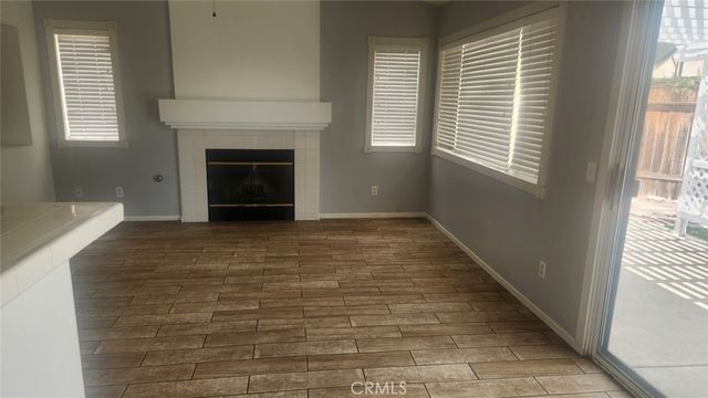 15430 Amber Pointe, Victorville, CA 92394