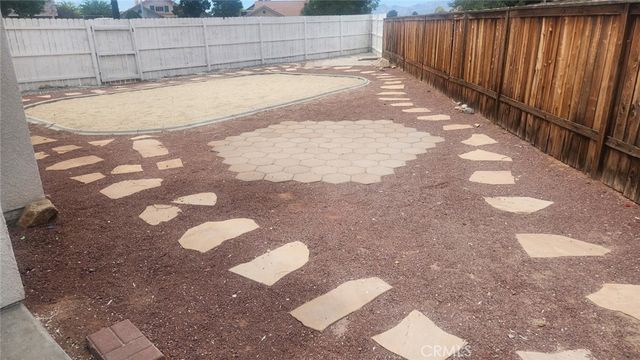 15430 Amber Pointe, Victorville, CA 92394