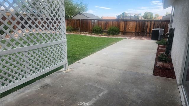 15430 Amber Pointe, Victorville, CA 92394