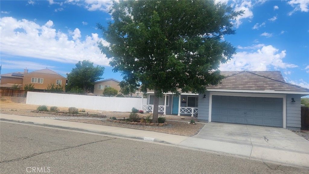 15430 Amber Pointe, Victorville, CA 92394