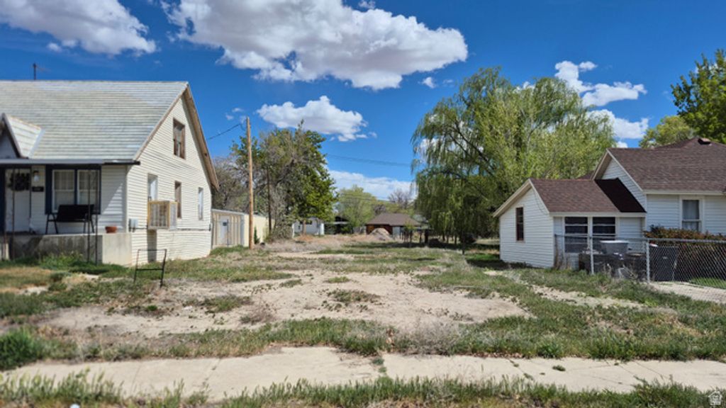 Image 1 of property listing at 444 N 200 E, Price, UT 84501