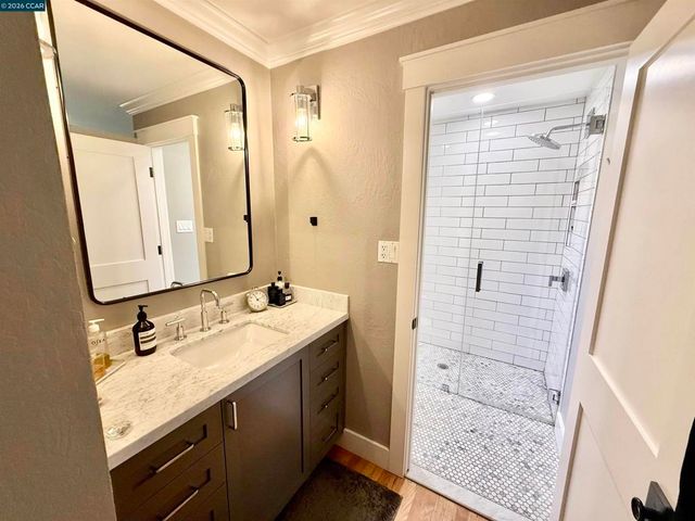 124 Meese Ct, Danville, CA 94526