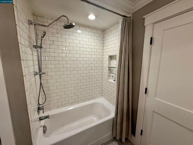 124 Meese Ct, Danville, CA 94526
