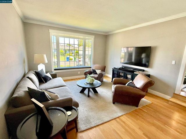 124 Meese Ct, Danville, CA 94526