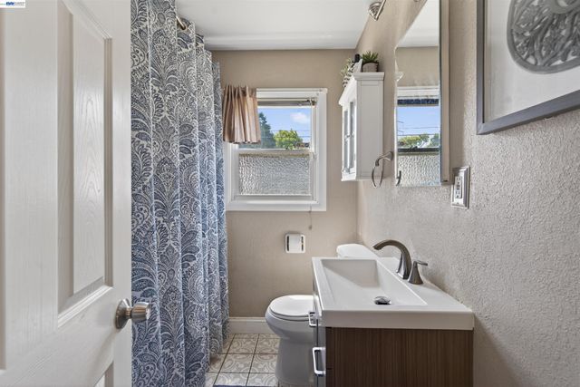 3025 Burnette St, Vallejo, CA 94591