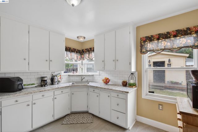 3025 Burnette St, Vallejo, CA 94591