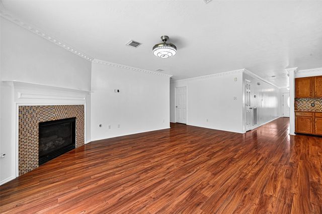 634 Hawthorne Pasture Road, Rosenberg, TX 77471