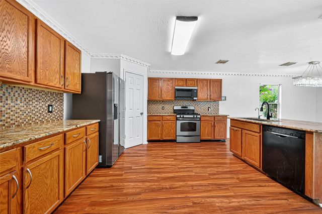 634 Hawthorne Pasture Road, Rosenberg, TX 77471