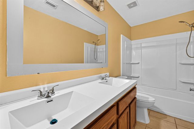 634 Hawthorne Pasture Road, Rosenberg, TX 77471
