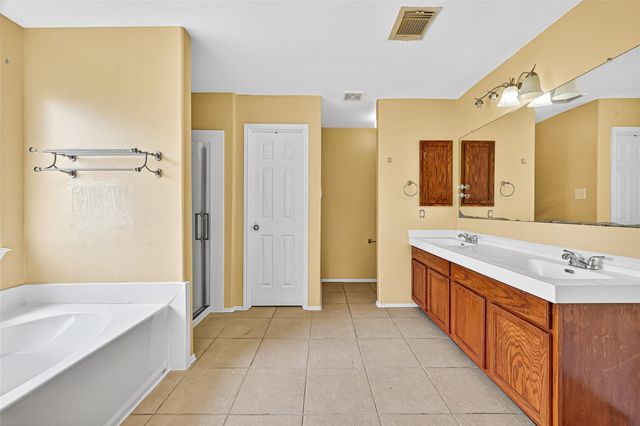 634 Hawthorne Pasture Road, Rosenberg, TX 77471