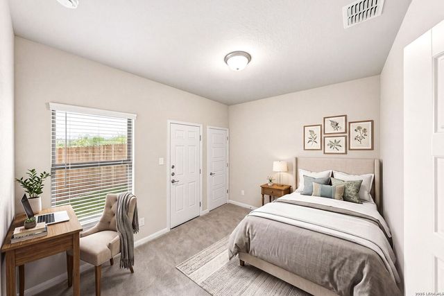 7215 MAGNOLIA CRK, San Antonio, TX 78252